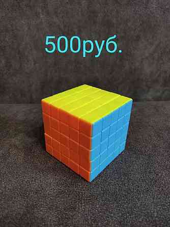 Кубик Рубик разные. 
