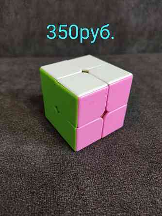 Кубик Рубик разные. 