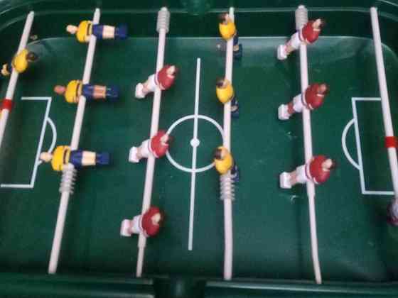 Игра настольный футбол 