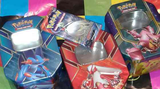 Металлическая коробка карты Покемон и бустер 