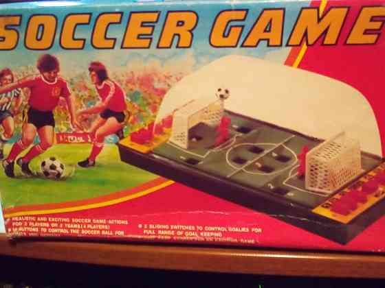 Настольный футбол (кнопочный) 