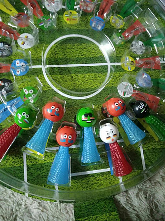 Настольная игра футбольные свистолеты, бу  - изображение 3