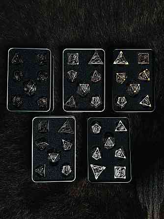 Дайсы D&D Драконы. Металлические полые 