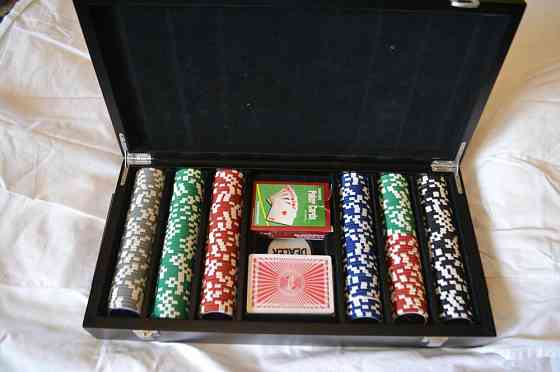 Набор для игры в Покер. 