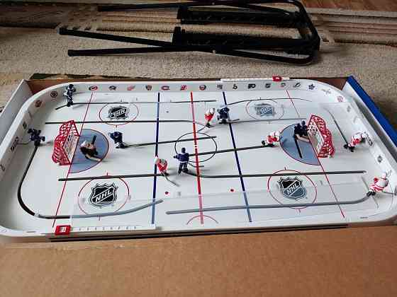 Настольный хоккей 