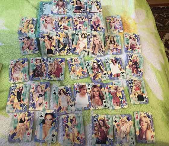 Игральные карты со звездами 