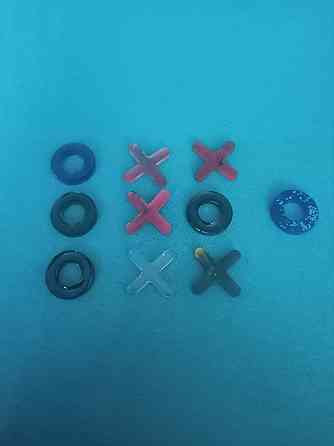 Крестики нолики из эпоксидной смолы. 