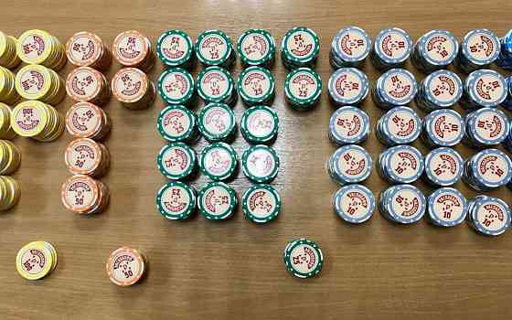 Фишки для покера и других карточных игр 