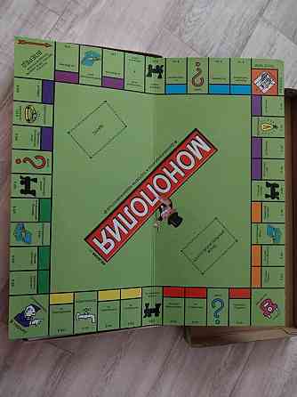 Настольная игра монополия 
