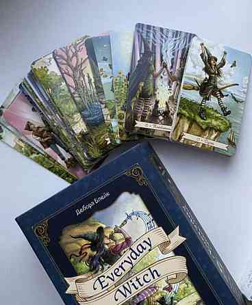 Everyday Witch Tarot. Повседневное Таро ведьмы 