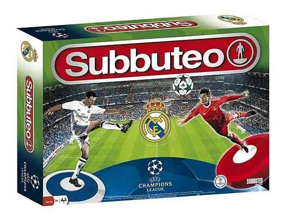 Настольный футбол subbuteo 