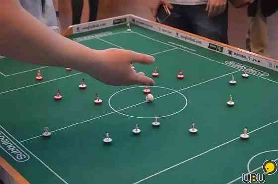 Настольный футбол subbuteo 