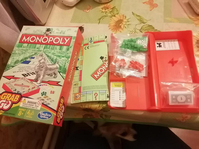 Монополия от hasbro(дорожная)  - изображение 2