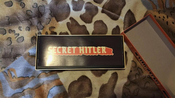 Настольная игра "Secret Hitler"  - изображение 3