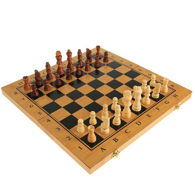 Настольная игра 3 в 1 "Король": нарды, шахматы, шашки, 39 х 39 см  - изображение 1