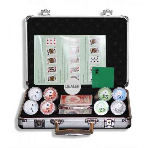Набор для покера Royal Flush 200 фишек 