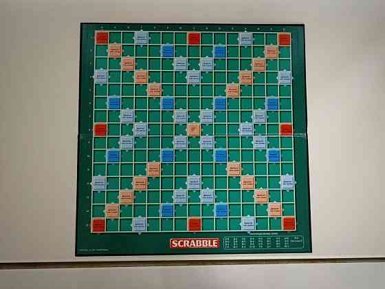 Настольная игра Scrabble Скраббл 